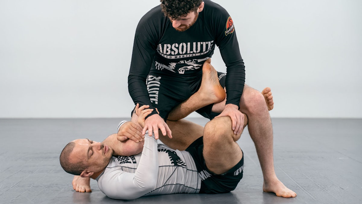 “Single Leg X and XGuard” by Lachlan Giles • SUBMETA