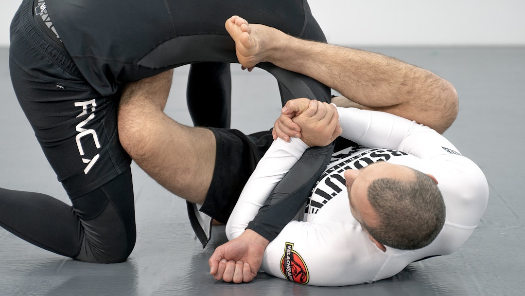 “Choi Bar From Open Guard” by Lachlan Giles • SUBMETA